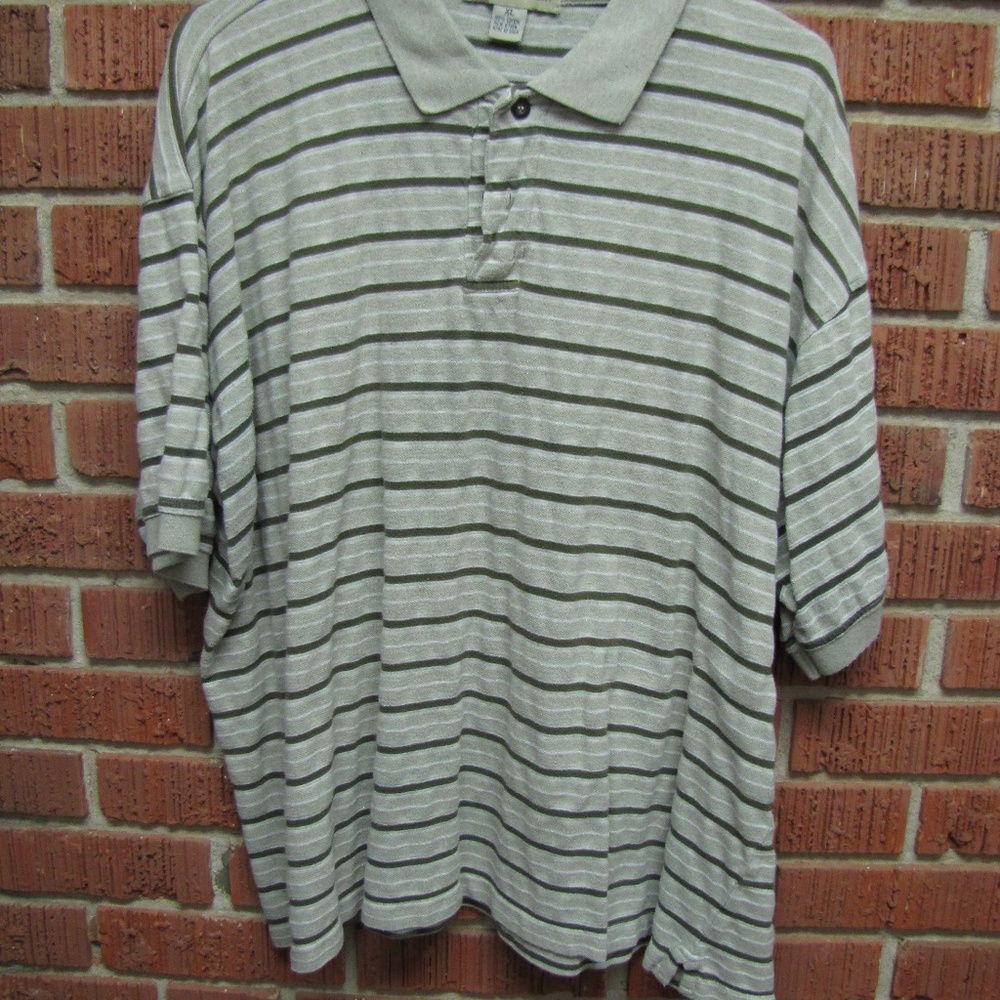 BASIC EQUIPMENT SHORT SLEEVE XL SHIRT